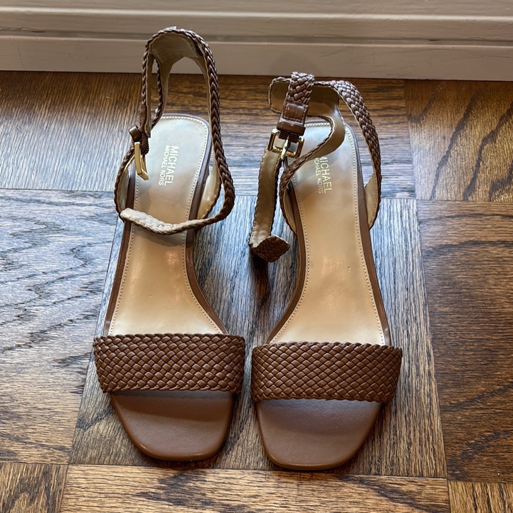 Michael Kors Women's Brown Woven Heeled Sandals NWT and Original Box Size 8.5